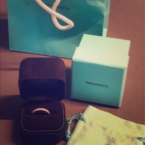 Beautiful Tiffany & co ring